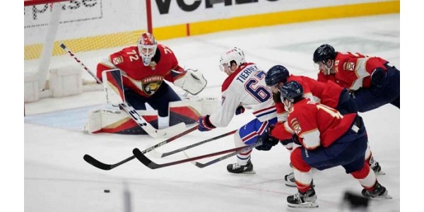 Record des Panthers de la Floride au premier quart avec 7 buts dans l'histoire de la franchise